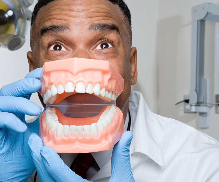 How Your Dentist Can Be a Lifesaver for a Loose Tooth